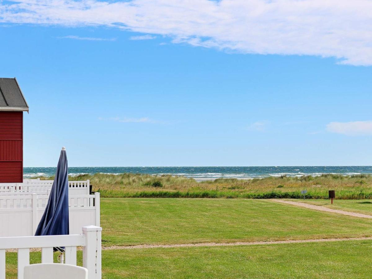 6 Person Holiday Home In Hadsund エクステリア 写真